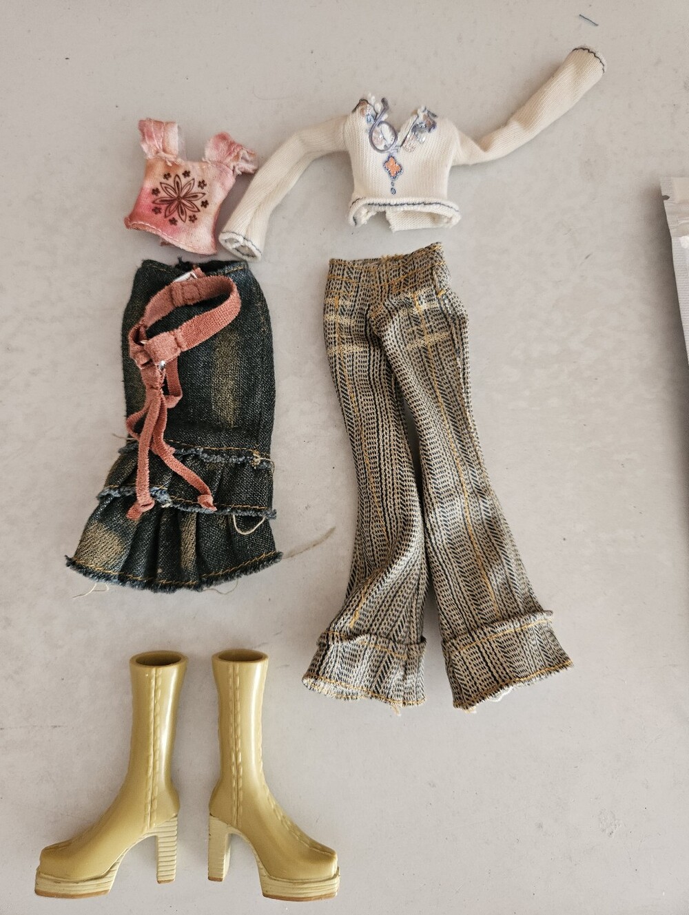 Bratz "Style It" Dana Doll Fashions